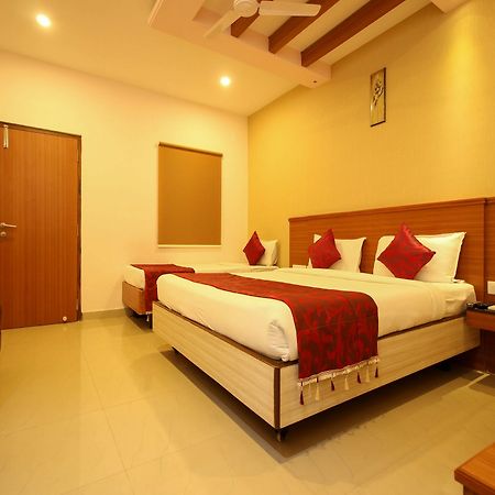 Oyo 6960 Kengeri Hotel Bangalore Exterior photo