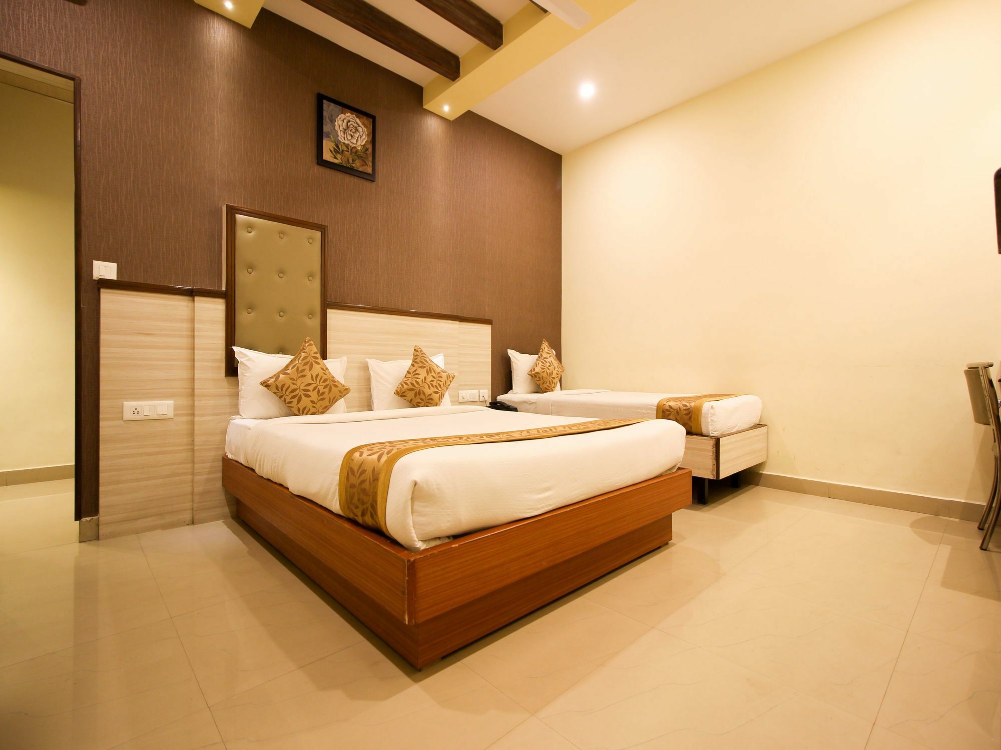 Oyo 6960 Kengeri Hotel Bangalore Exterior photo