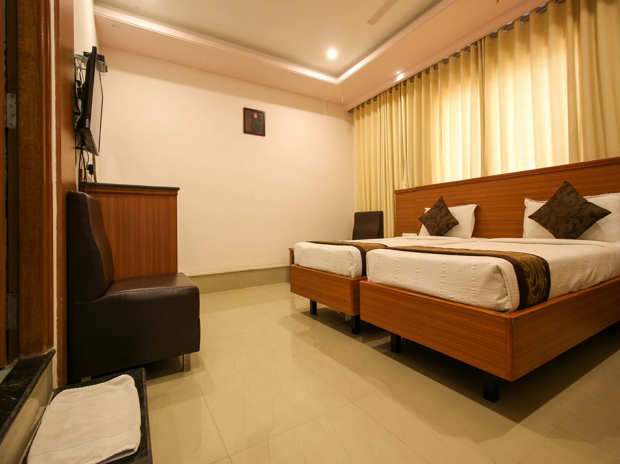 Oyo 6960 Kengeri Hotel Bangalore Exterior photo