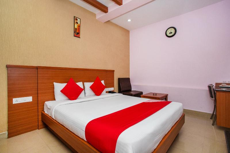 Oyo 6960 Kengeri Hotel Bangalore Exterior photo
