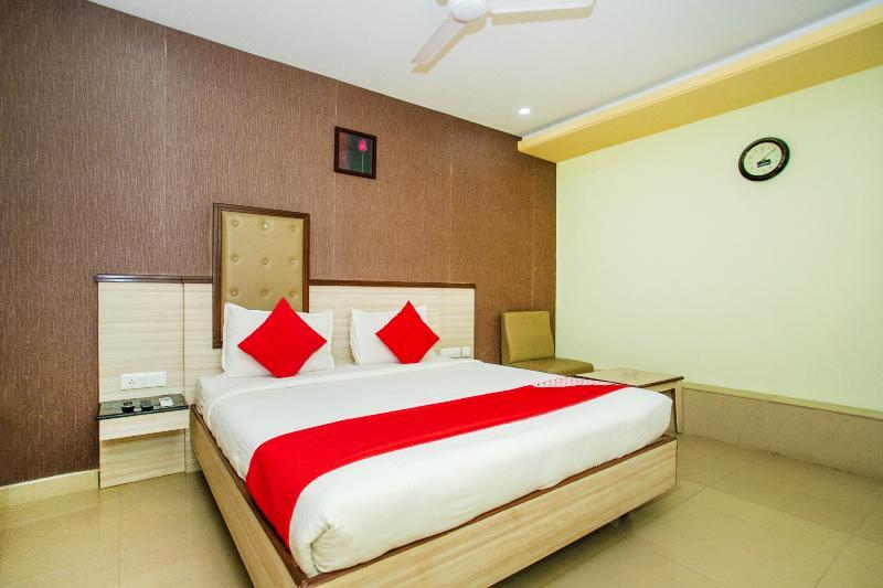 Oyo 6960 Kengeri Hotel Bangalore Exterior photo